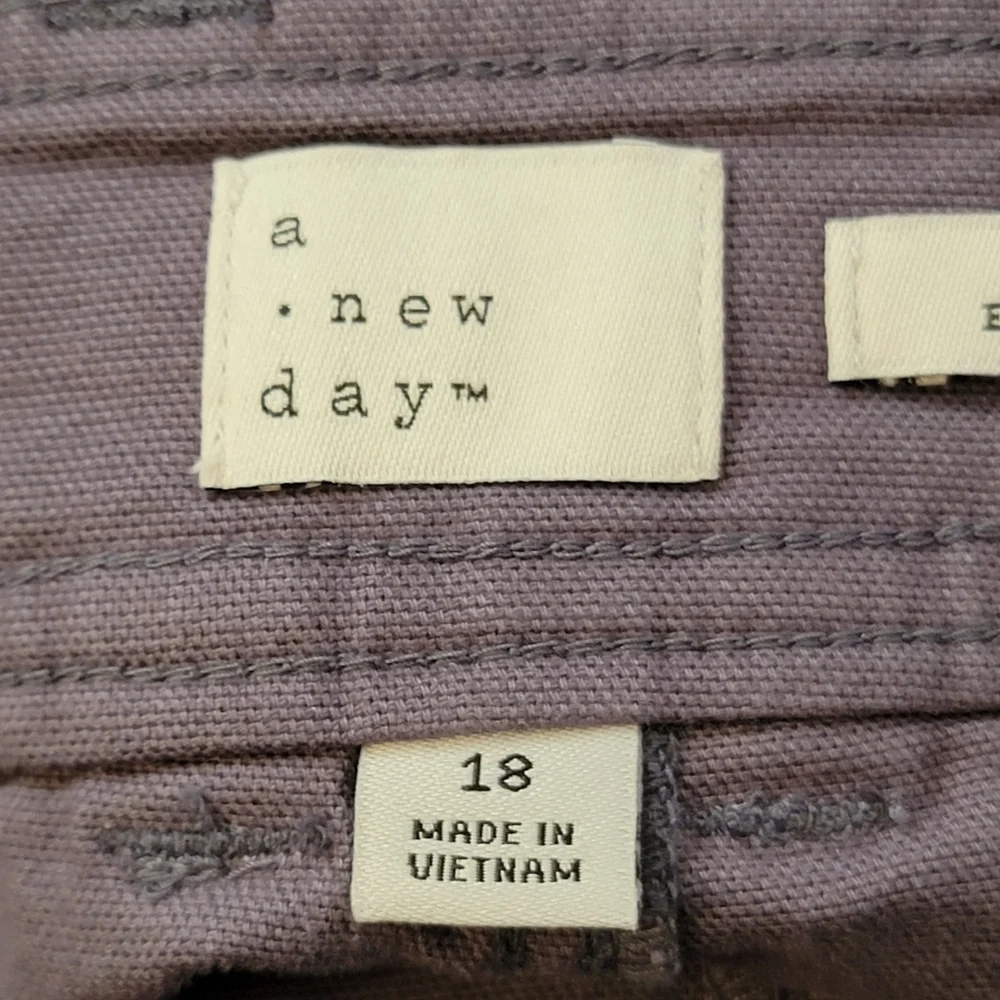 A New Day High rise shorts Gray Size 18